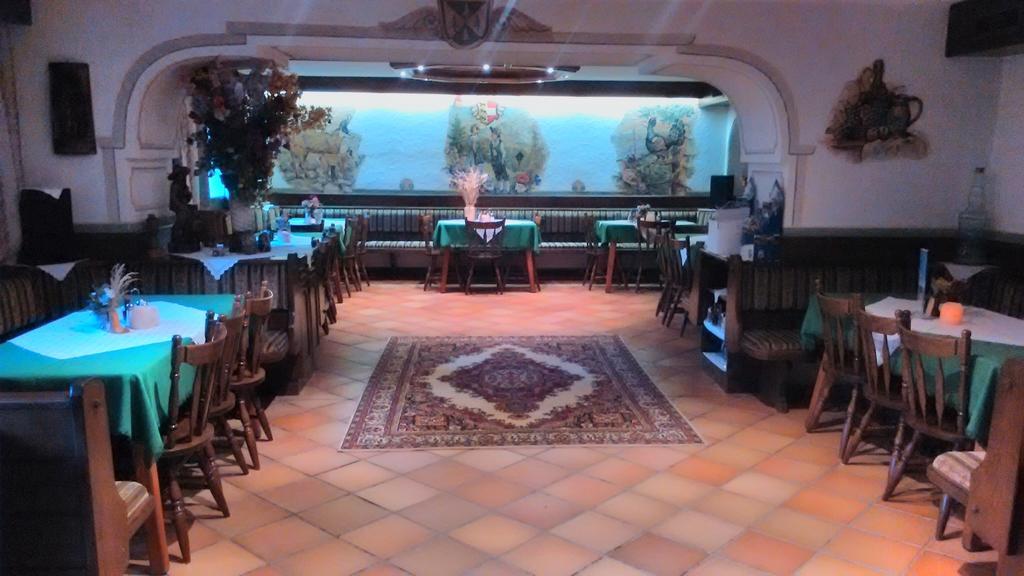 Gasthof Zum Loewen Sankt Jakob im Lesachtal Bagian luar foto